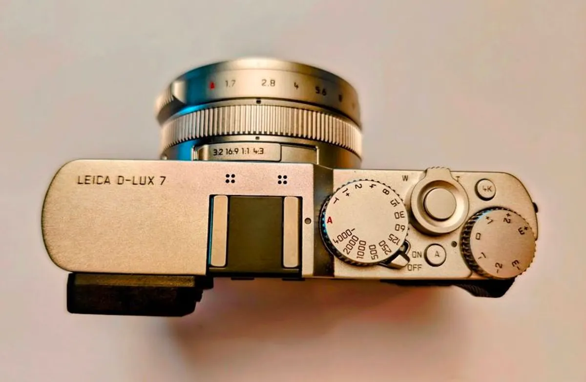 Leica D-Lux 7 digital camera - Image 4
