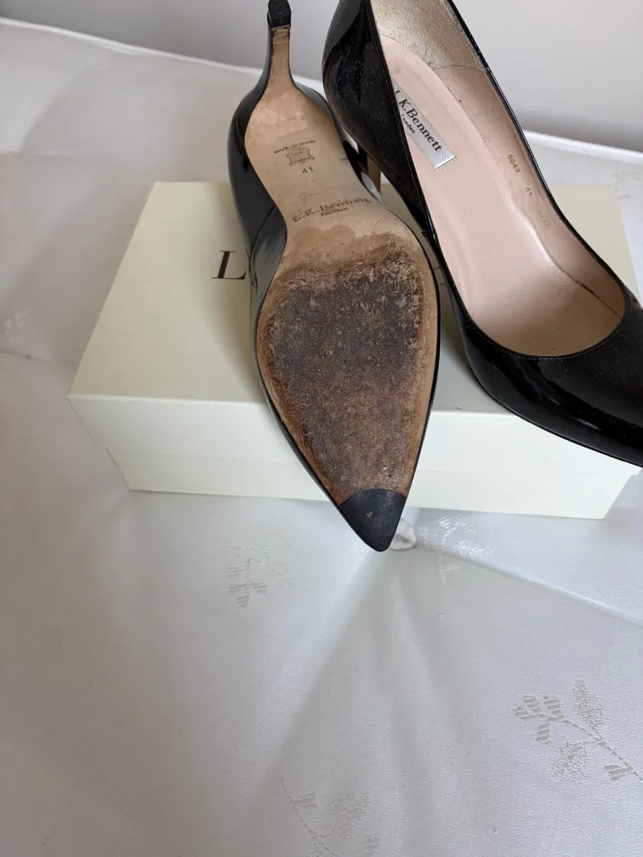 LK Bennett Black Patent Court Shoe - Image 4
