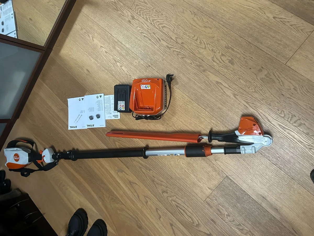 Stihl long reach cordless hedge trimmer