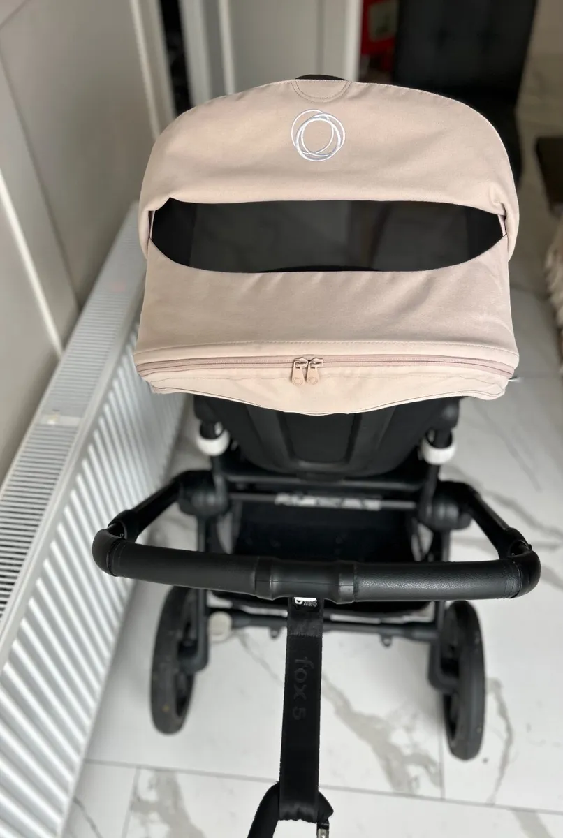 Pram - Image 2