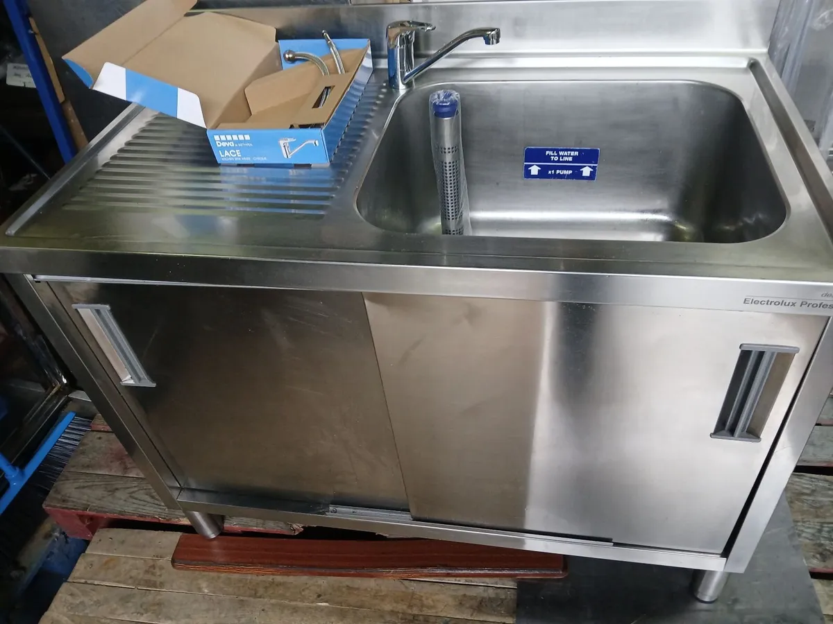 Stainless steel cabbinet sink unit delivered - Image 2