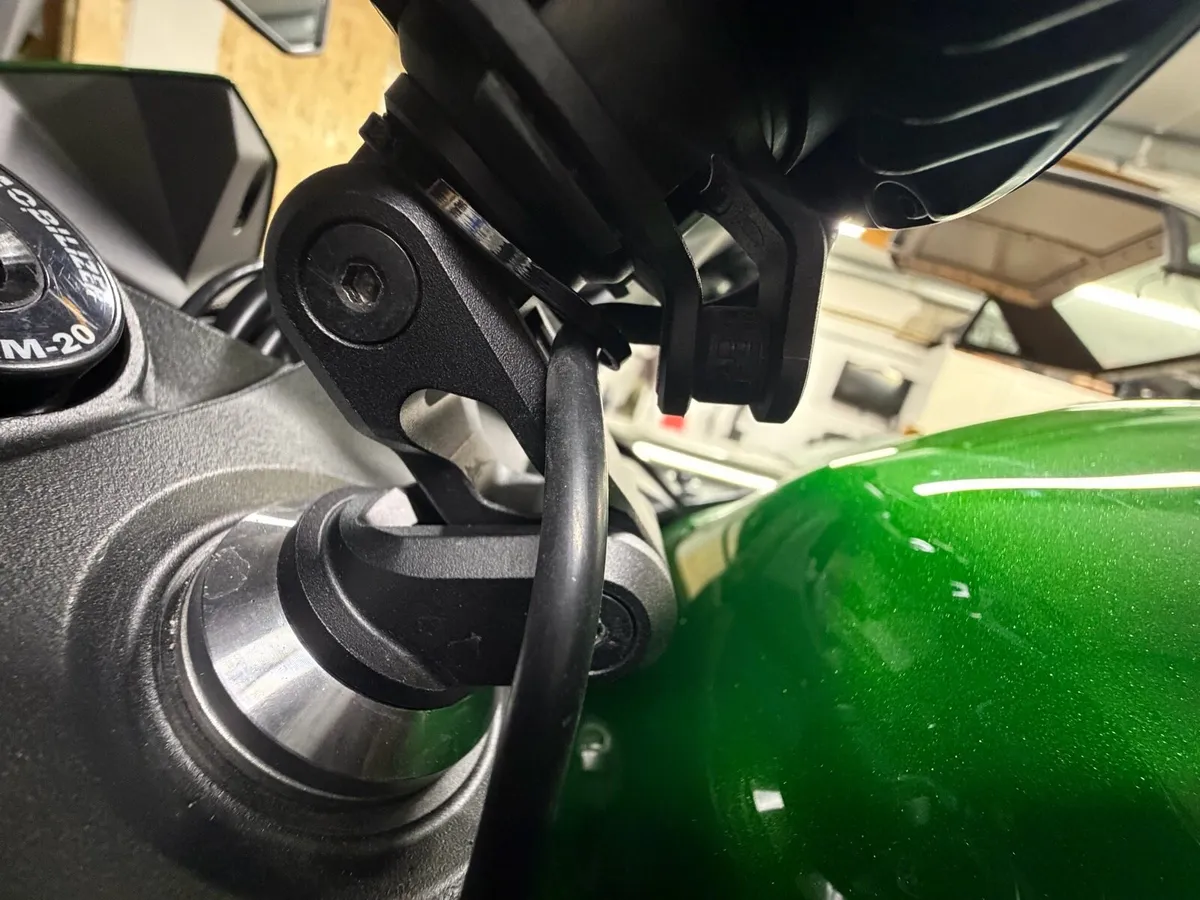 Quad lock kit for Motorcycle - Image 2