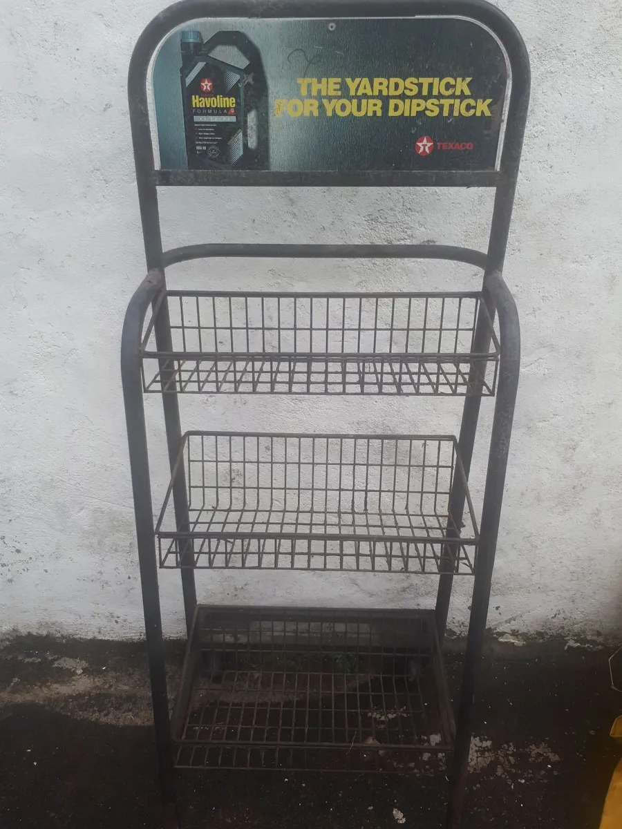 Vintage garage equipment - Image 1