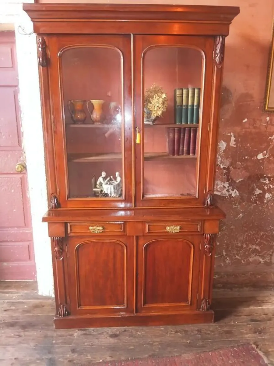 Victorian mahogany Bookcase - Image 2