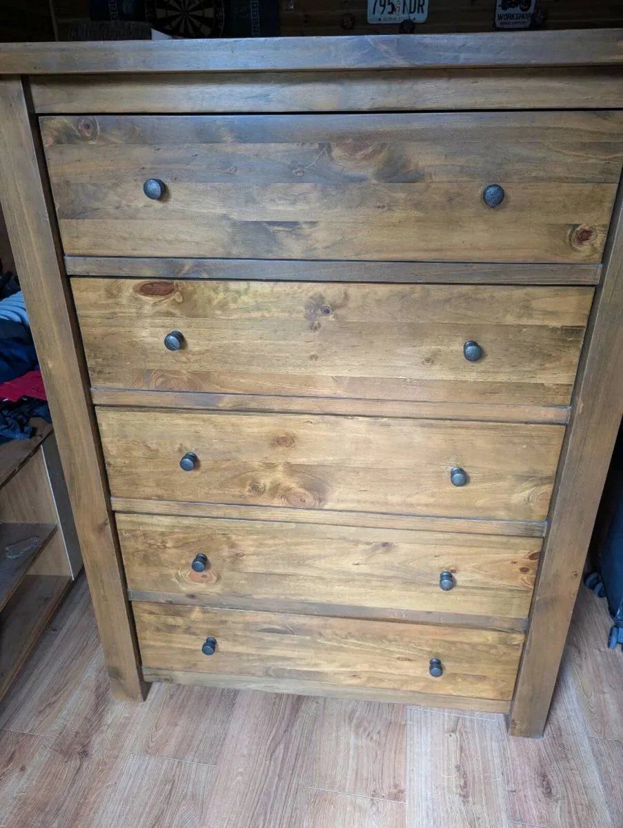 Chest of drawers - Image 2