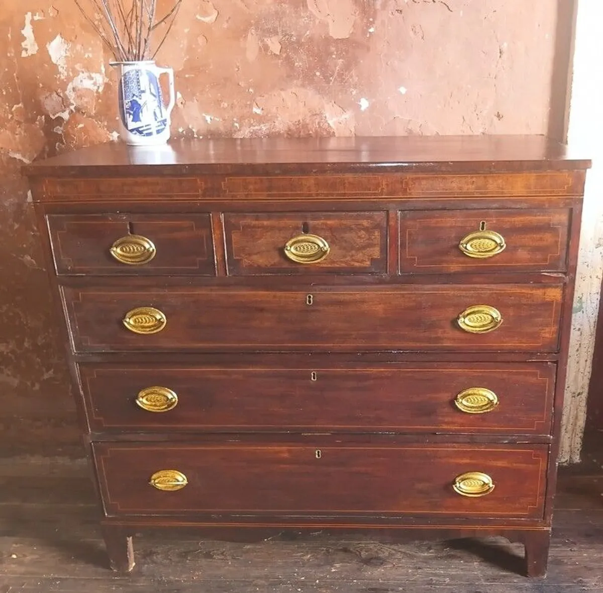A George 111 inlaid mahogany Chest of Drawers - Image 1