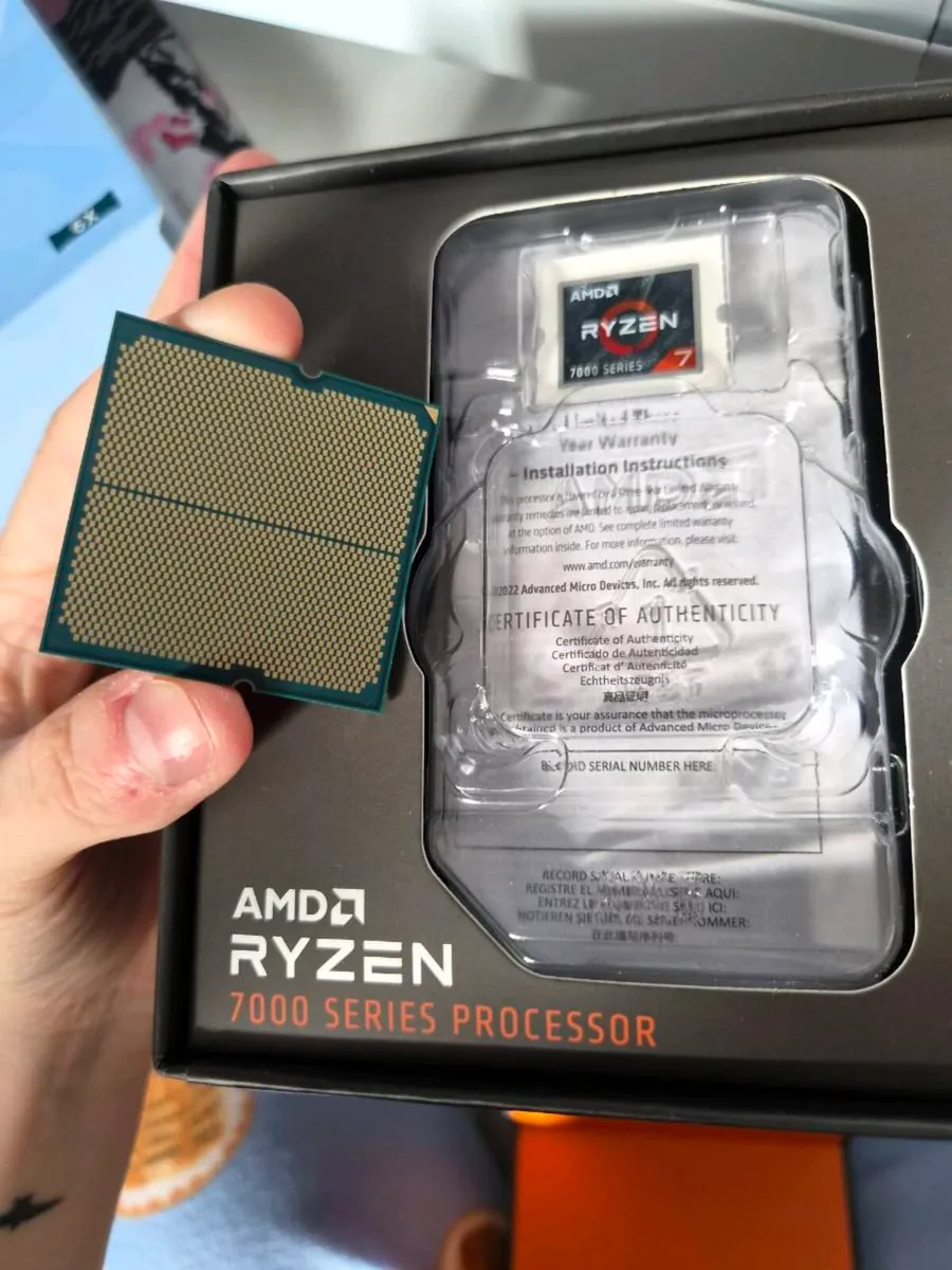 AMD Ryzen 7 78003XD - Image 4