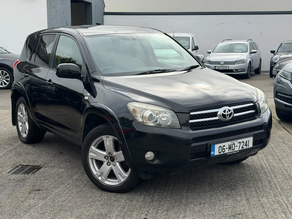 06 Toyota RAV4 2.0 D4D T180 - LEATHER - - Image 1
