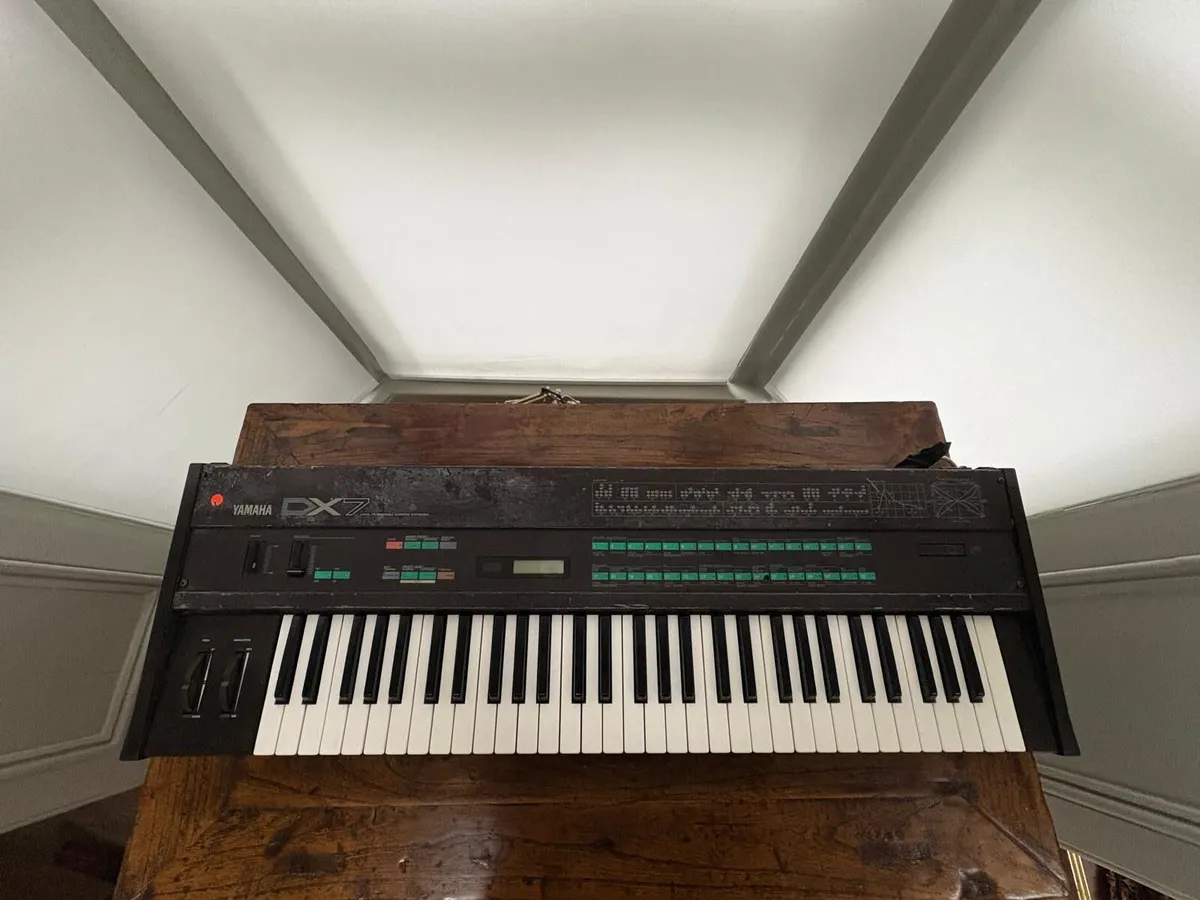 Yamaha DX7 Keyboard - Image 1