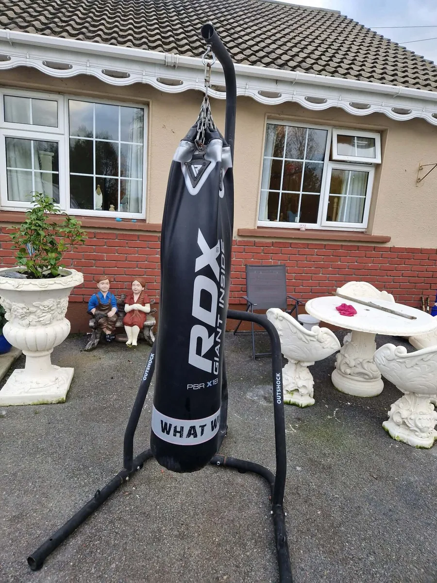 Boxing equipment - Image 2