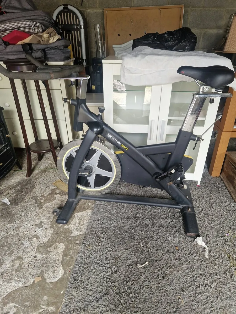 Spin bike - Image 1