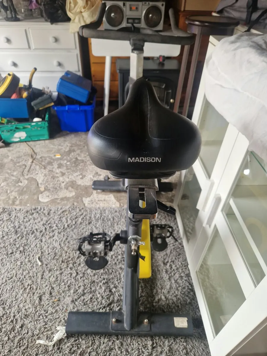 Spin bike - Image 4