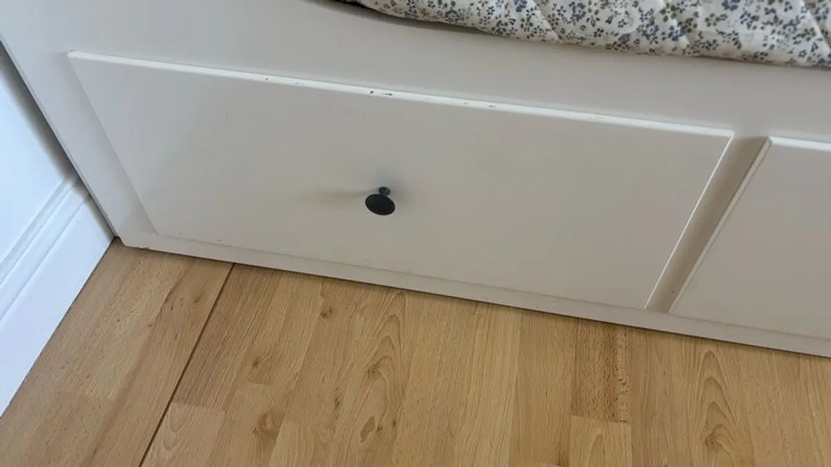 HEMNES Day-bed w 3 drawers/2 mattresses - Image 4