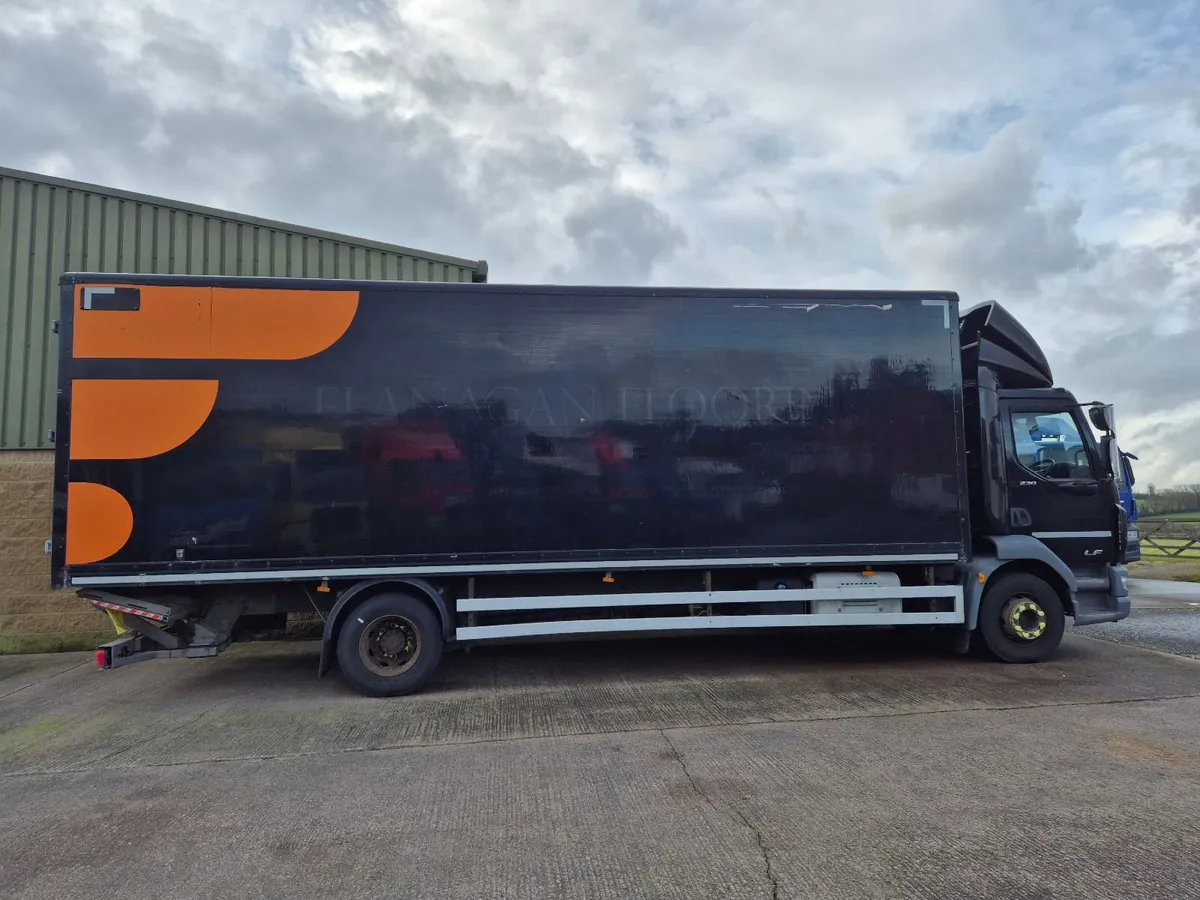 Daf LF230 15 tonner 26ft Box Van - Image 3