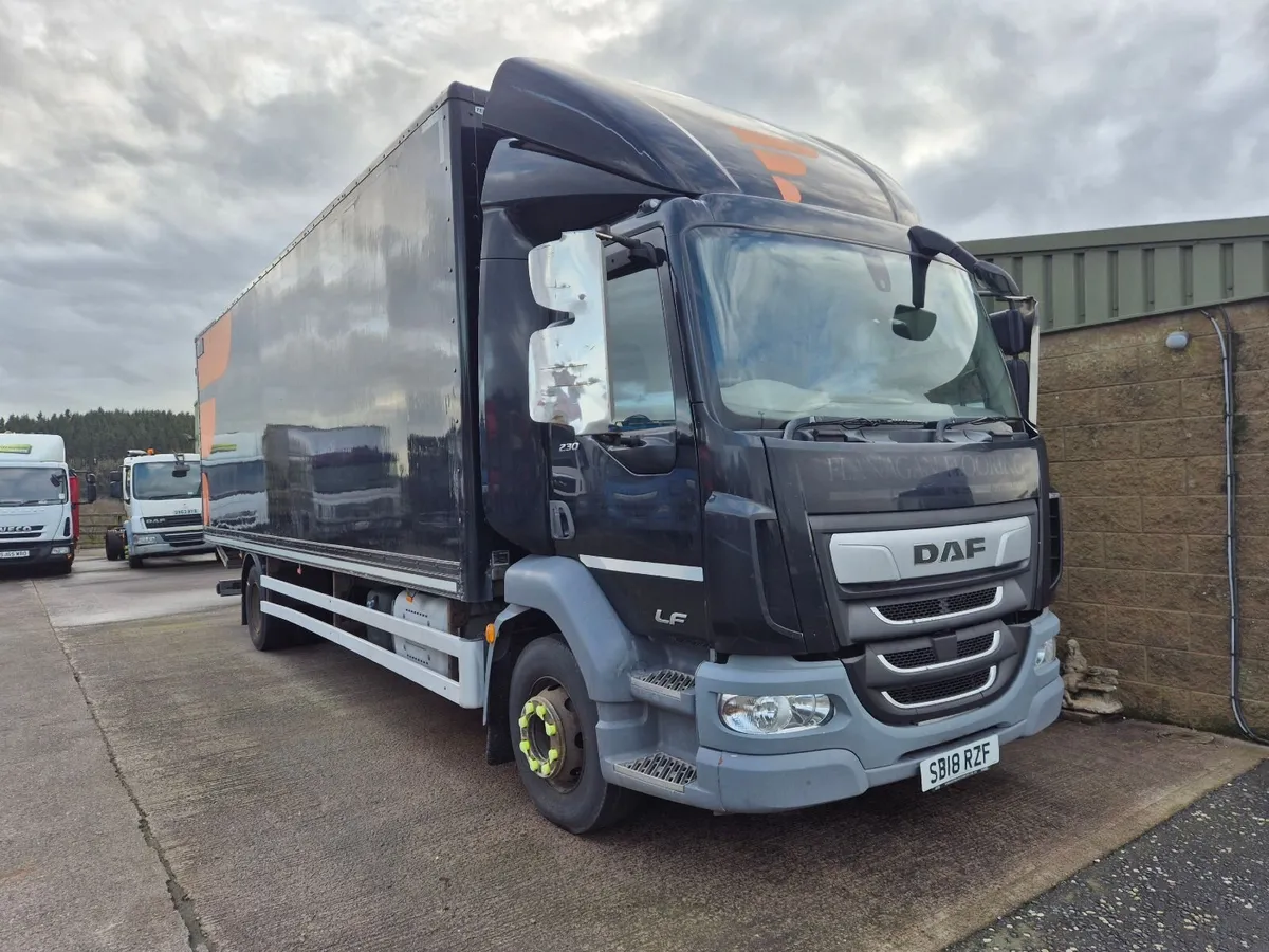 Daf LF230 15 tonner 26ft Box Van - Image 1