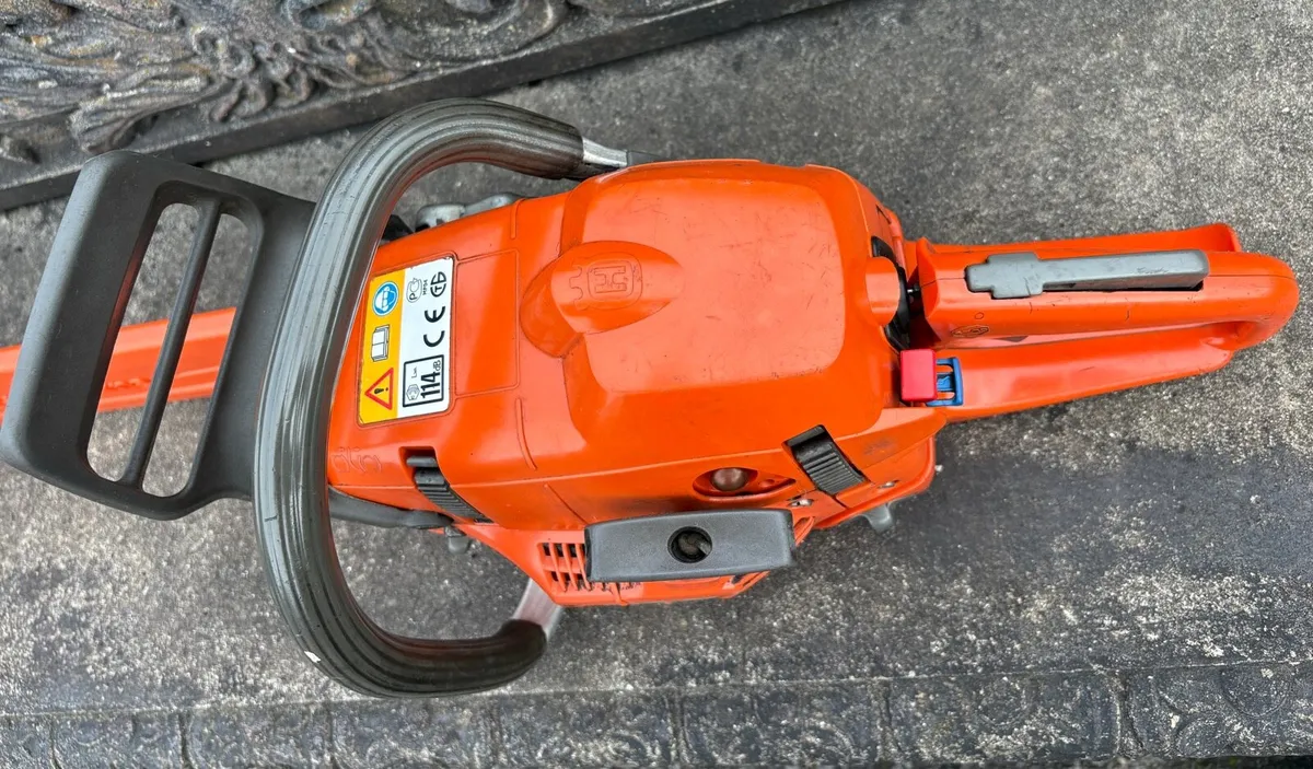 Husqvarna Chainsaw - Image 3