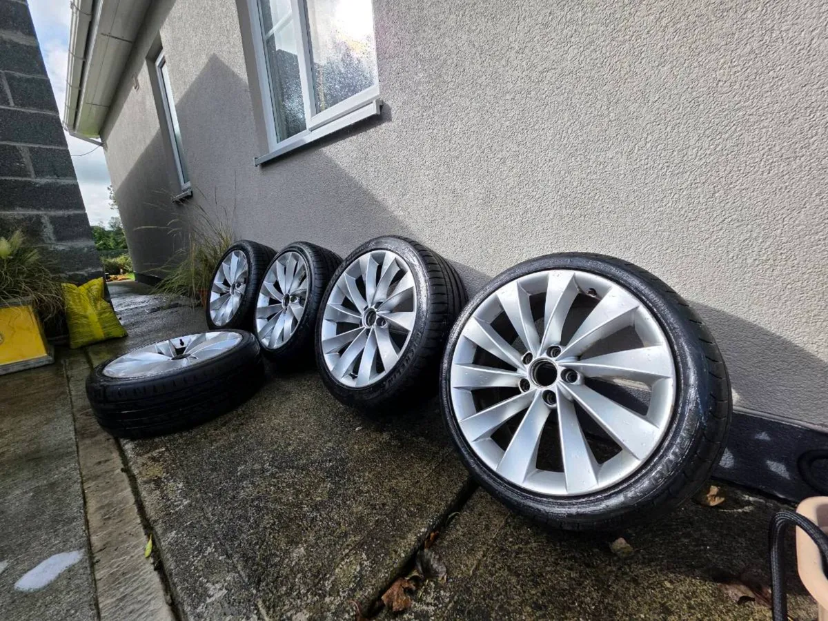 VOLKSWAGEN ALLOYS R18 - Image 4