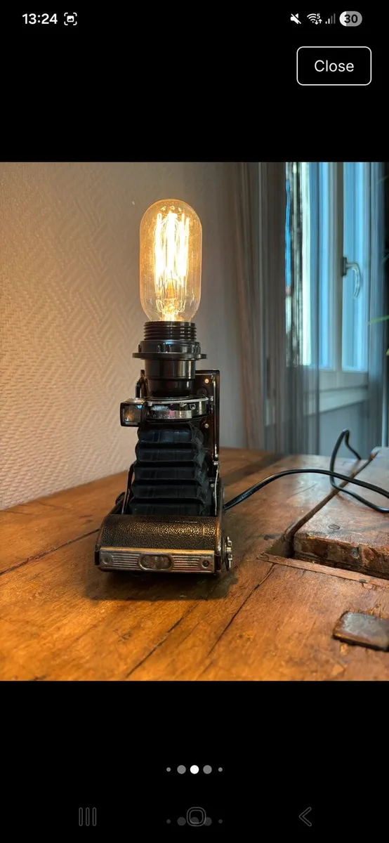 Vintage Camera Lamp - Image 4