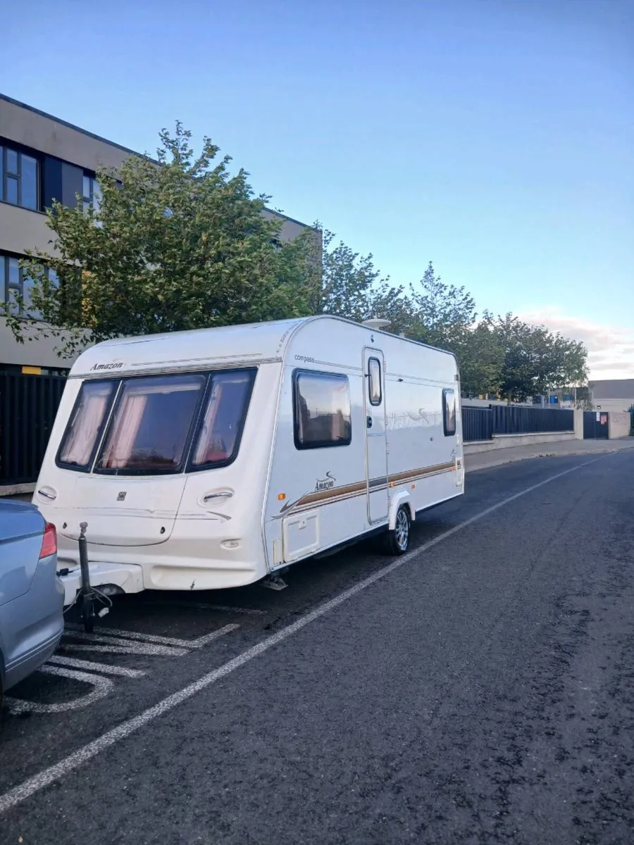 Caravan - Image 1