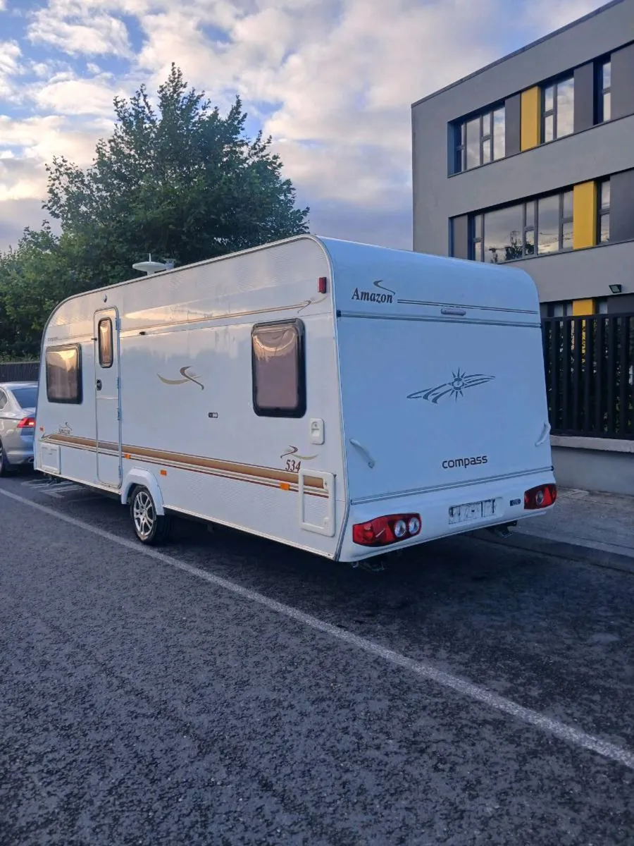 Caravan - Image 4