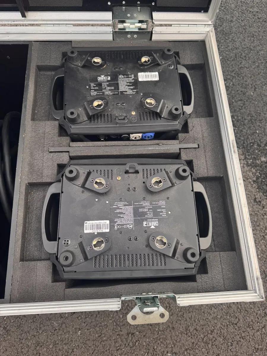 4 Chauvet Intimidator Spot 360 Moving Heads - Image 4