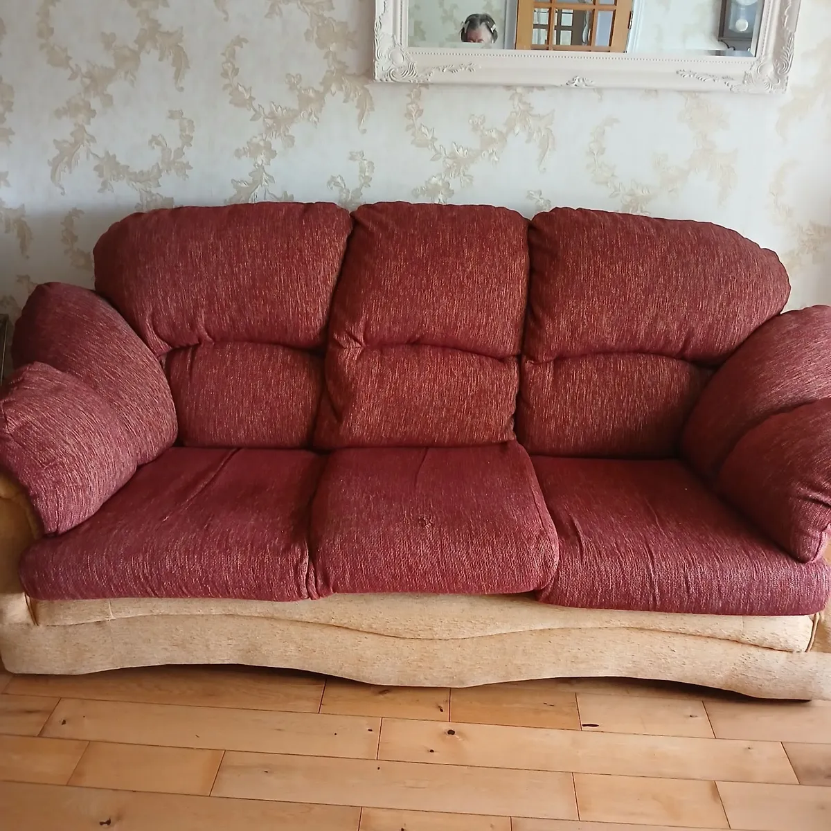 3 piece suite of furniture - Image 1