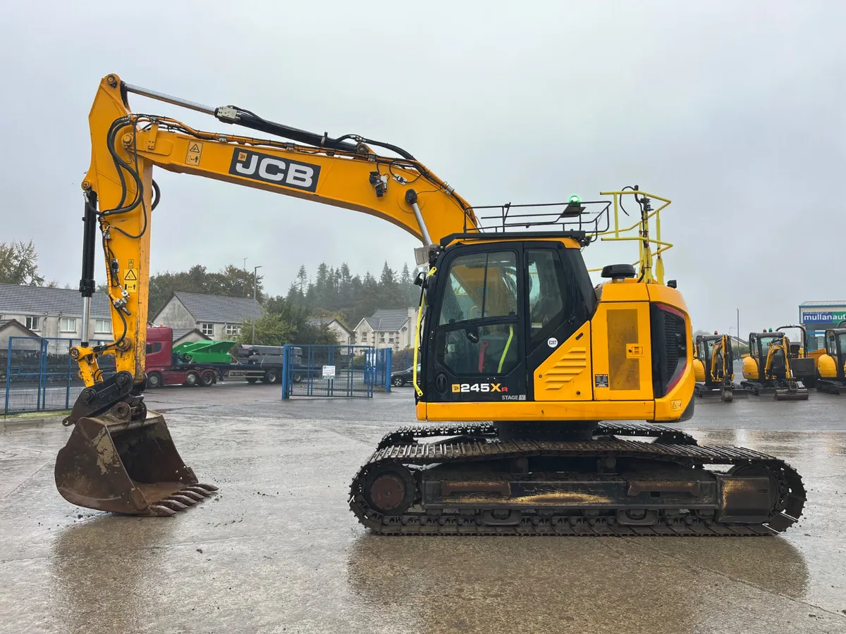 2022 JCB 245 XRL Only 4600Hrs - MULLANS - Image 2