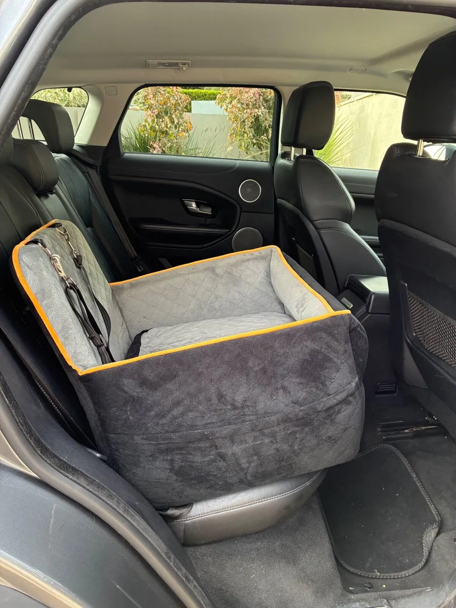 Small Dog Car /Booster Seat, - Image 2
