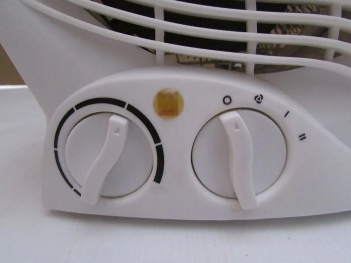 Upright Fan Heater - Image 4