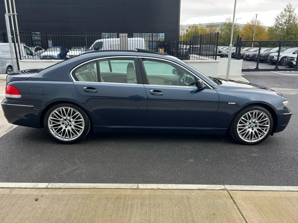 2005 BMW 750i NCT\TAX - Image 2