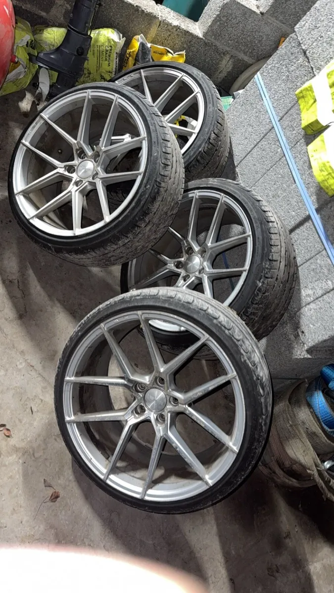 18” Veemann Alloys - Image 1