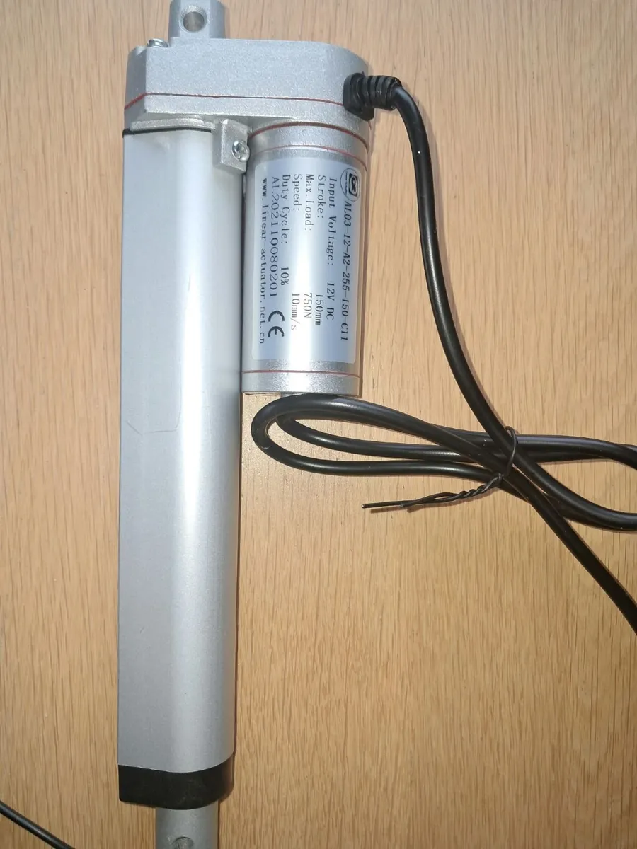 12V Electric Linear Actuator – 750N – 150mm Stroke - Image 1