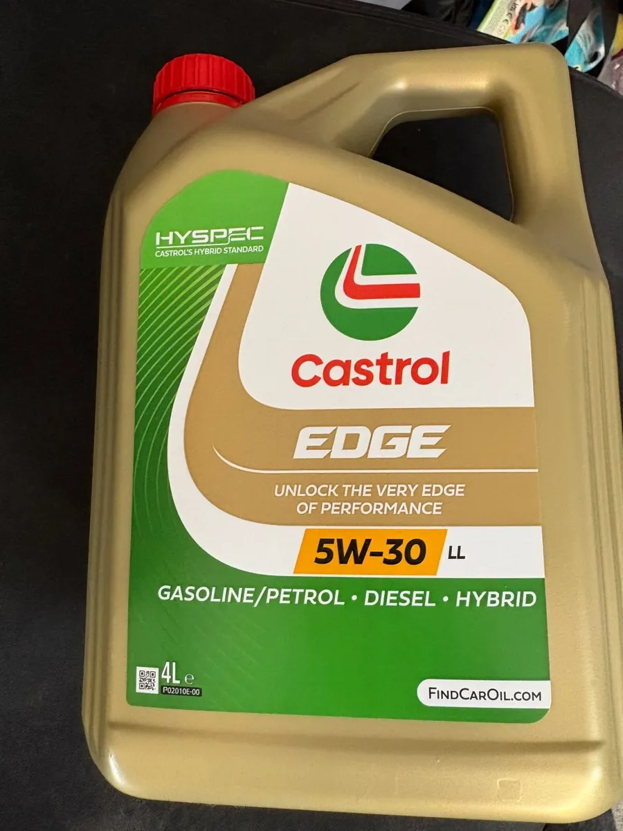 Castrol Edge 5w30 LL BMW / Porsche / VW oil - Image 1