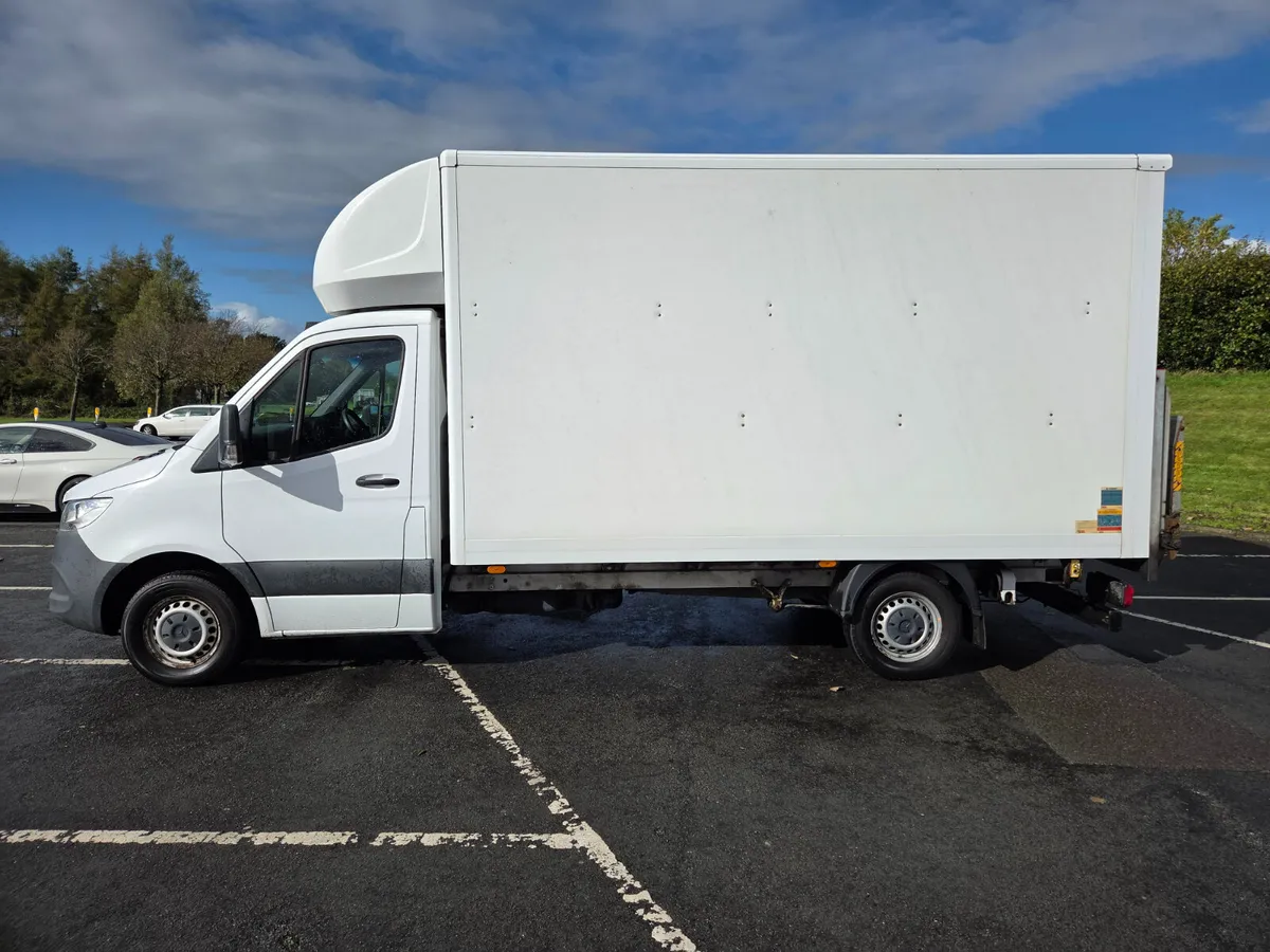 Mercedes-Benz Sprinter 2021 - Image 4