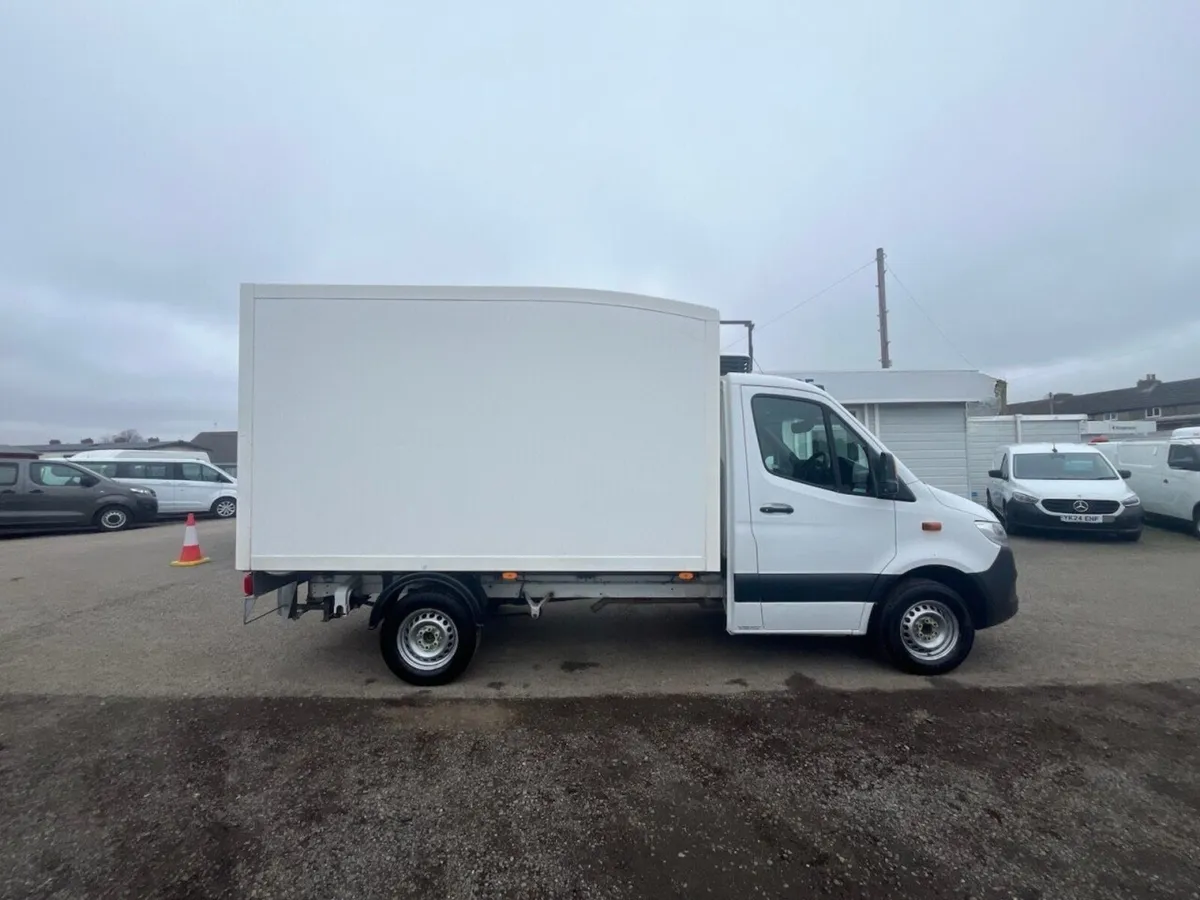 2020 Mercedes-Benz Sprinter Refrigerated Van - Image 1