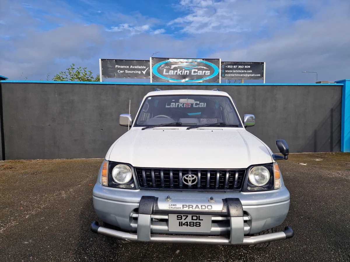 Toyota Land Cruiser 1997 - Image 2
