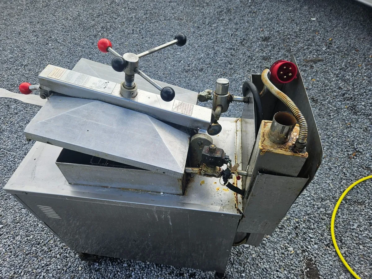 Pressure fryer electric - Image 3