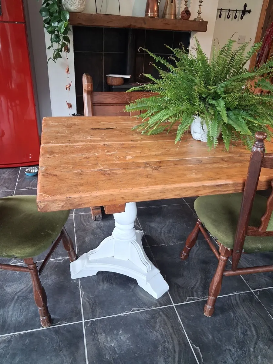 Large kitchen table - Image 2