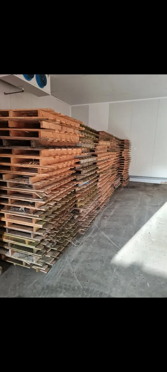 Pallets for sale - Image 3