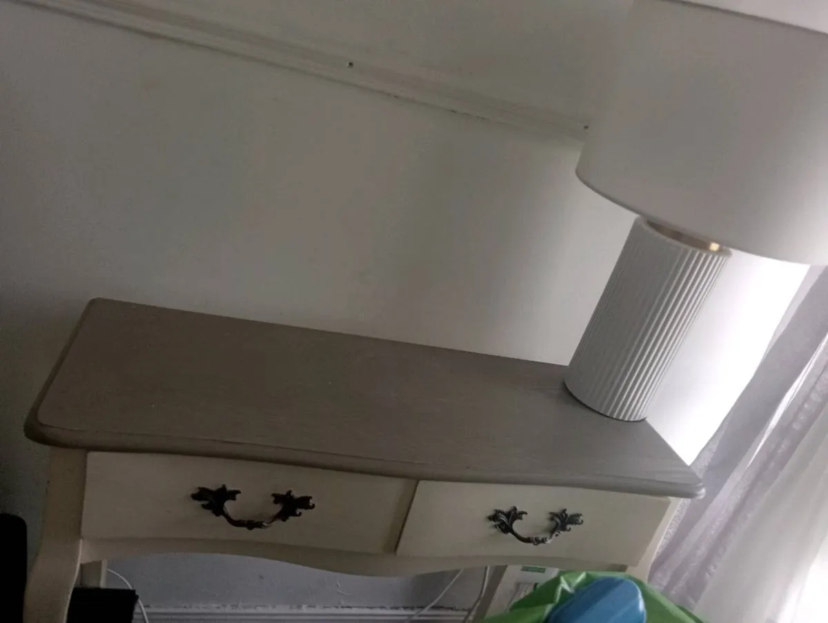 Hall table - Image 2