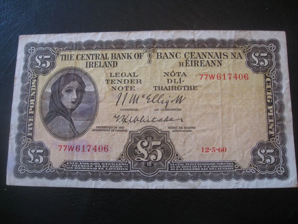 5 Pound Lavery Notes - 50 Euros Each - Image 3
