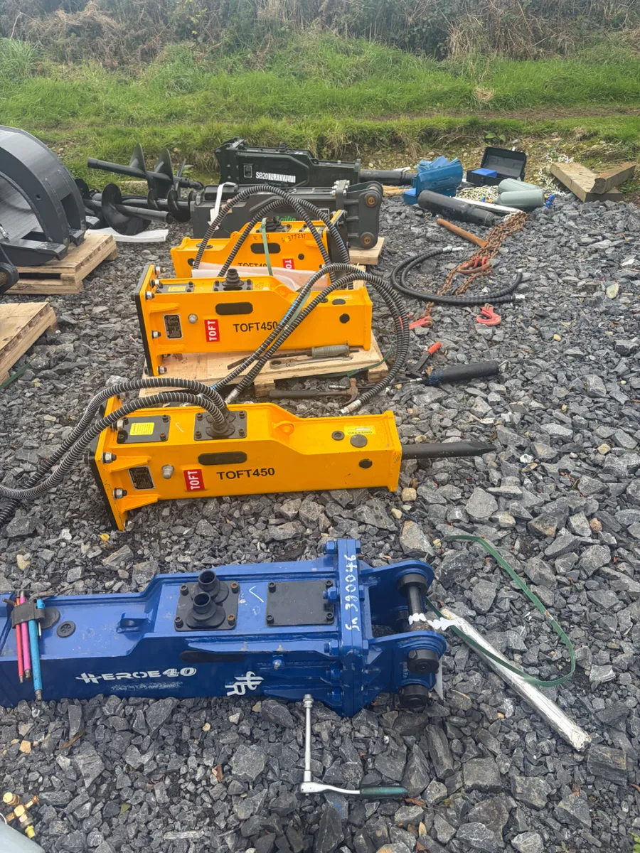 Unused Rock breakers suit 2.5t -3t diggers - Image 1