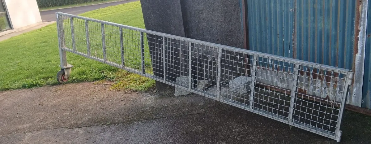 Steel gates
