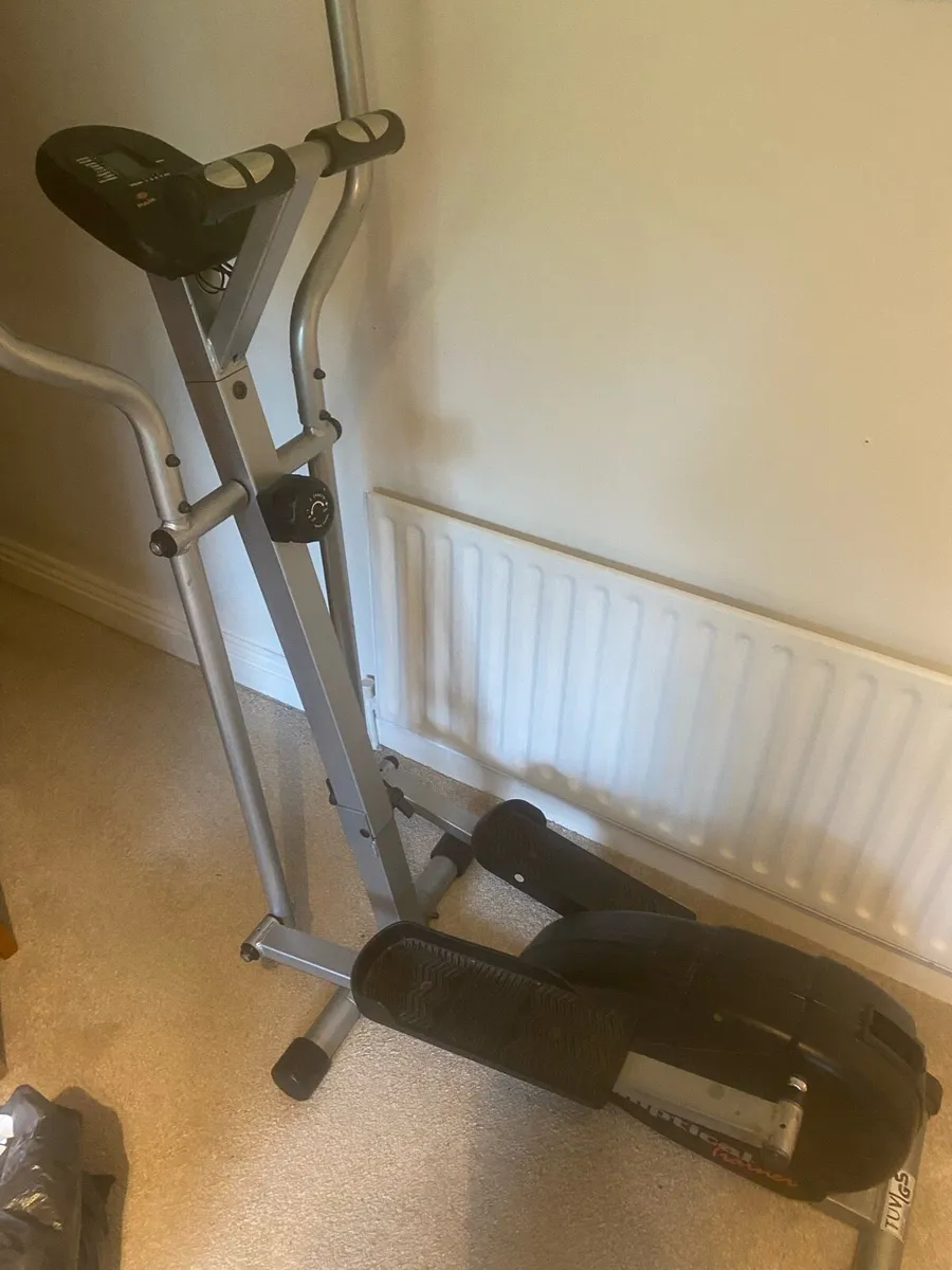 Trojan Cross Trainer - Image 2