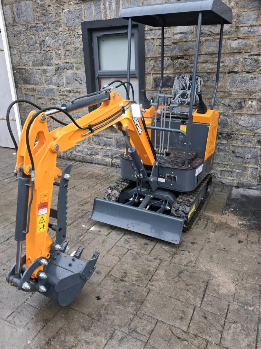 Captok 1.5 tone digger for sale in Cork for €4,500 on DoneDeal