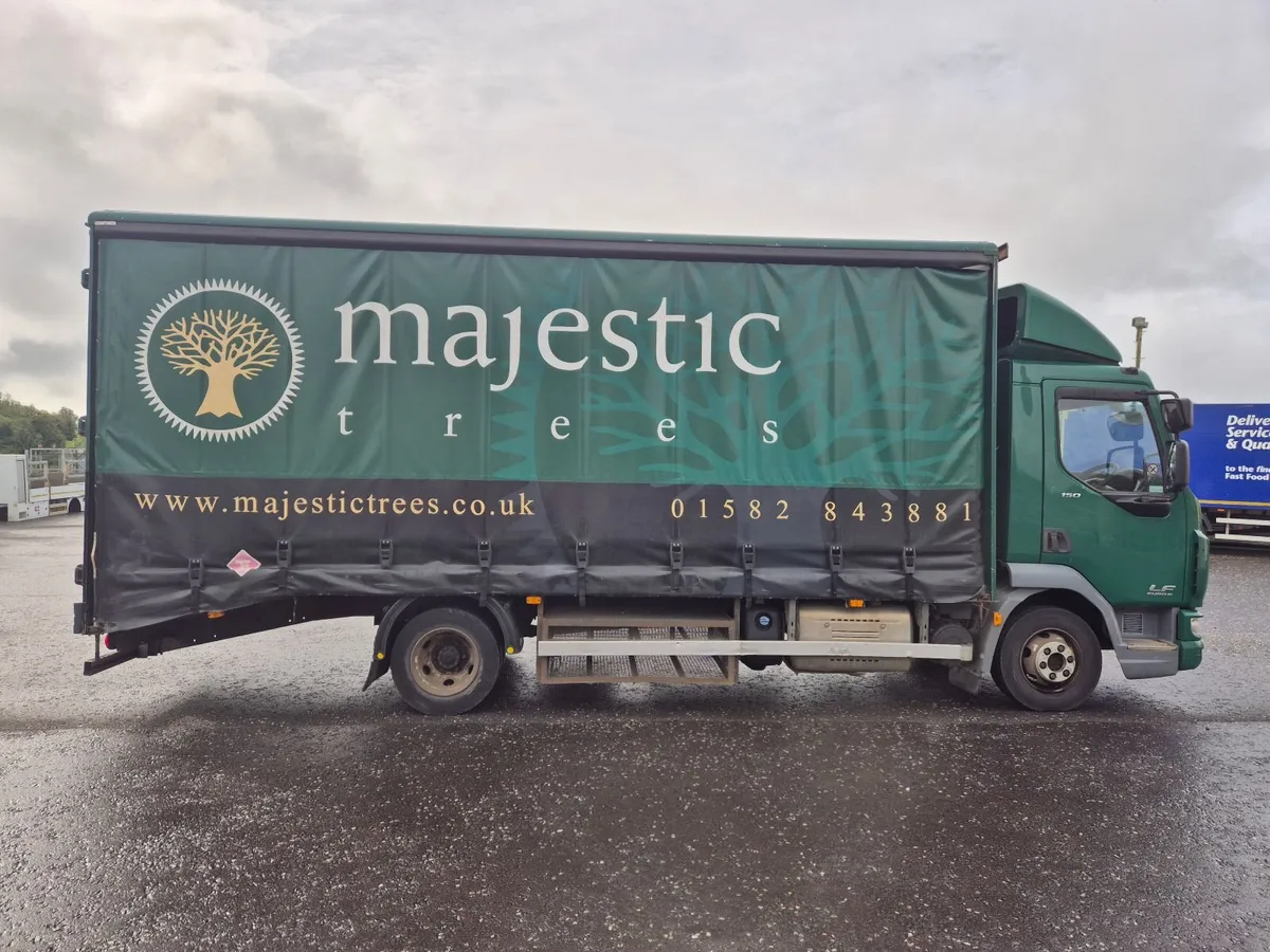 Daf 7.5ton Covered Beavertail - Image 4