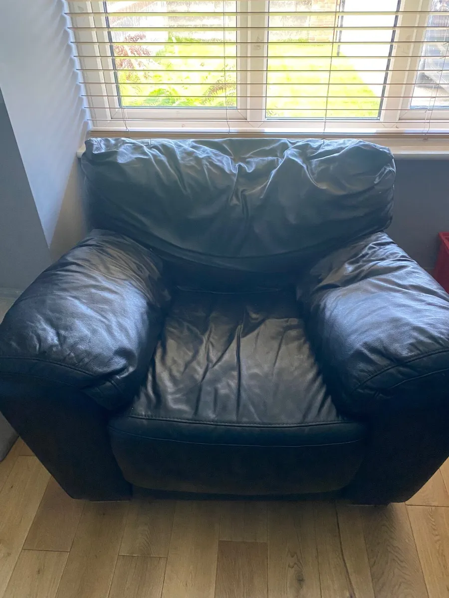 Sofa - Image 2