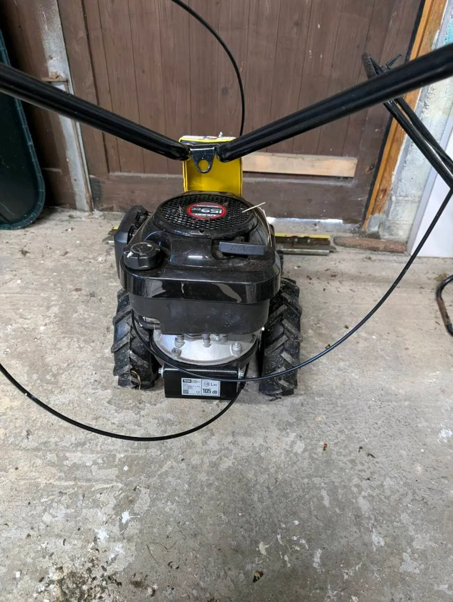 Texas CB8700 Sickle Bar Mower - petrol - Image 3