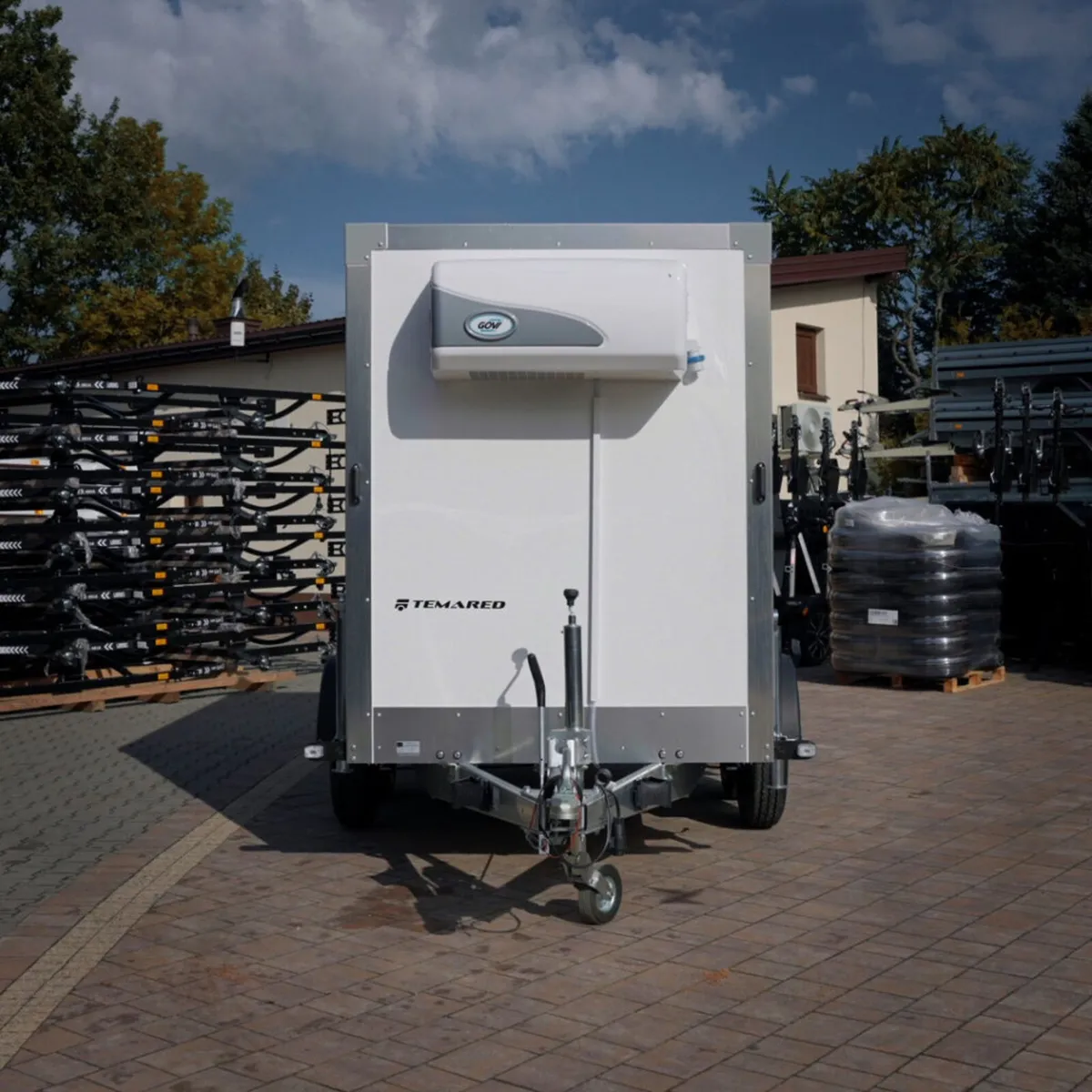 Fridge trailer 12x6 - Image 1