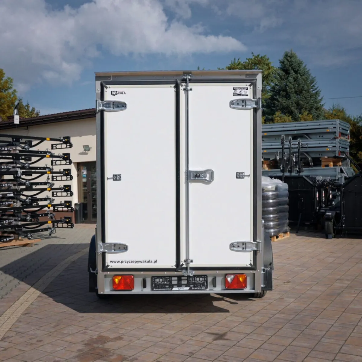 Fridge trailer 12x6 - Image 4